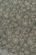 Linen Rio Tablecloth: 100"x55" / 250x140 cm